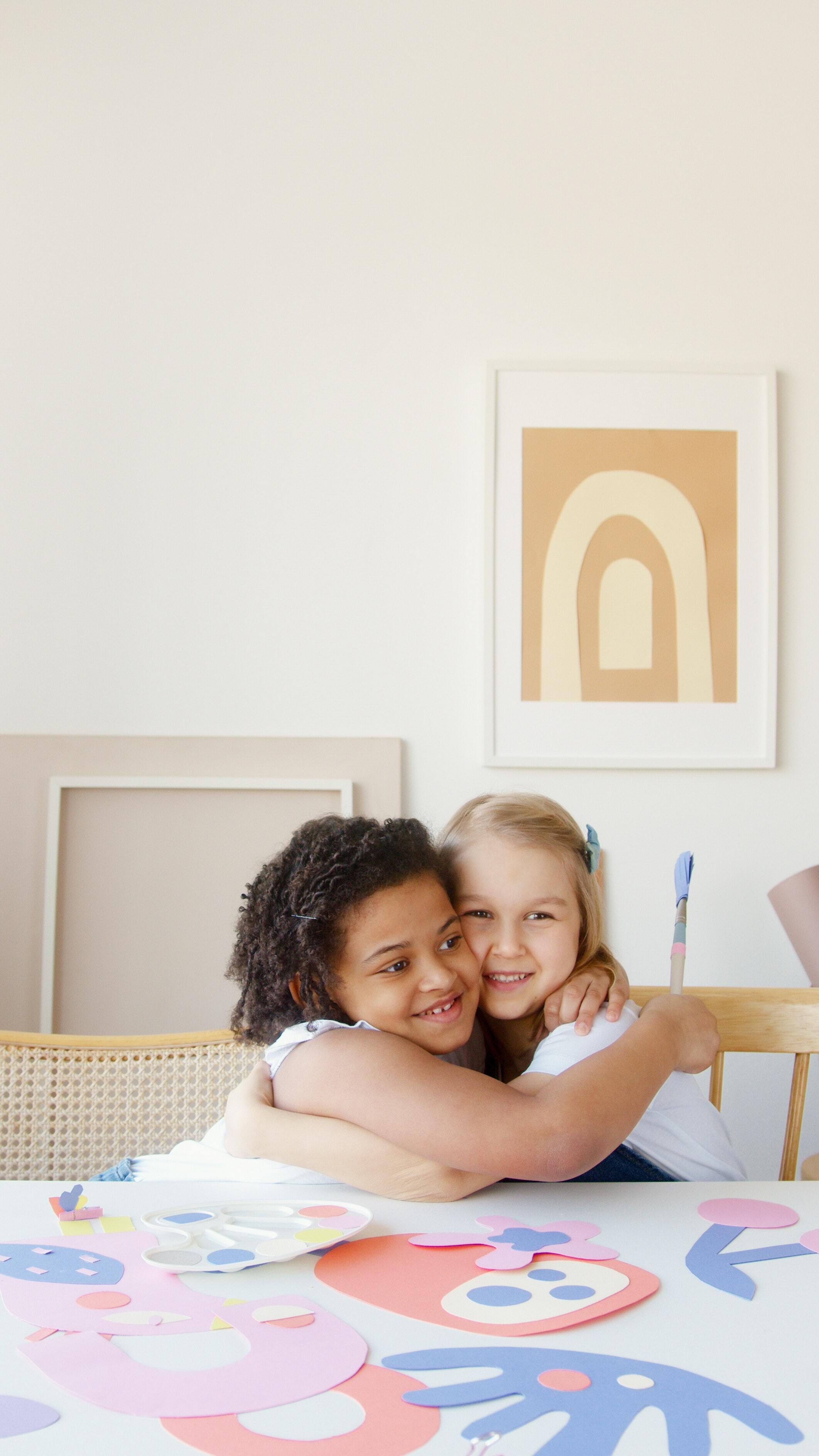Kunstwerken van kinderen inlijsten